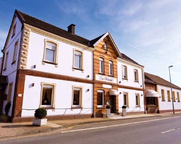 Gasthof Tepferdt Hotel Rees Exterior photo